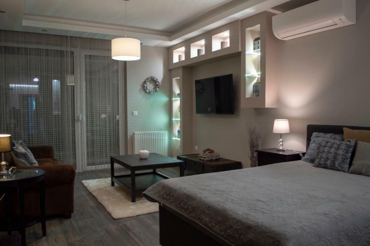 Orient Suite Sarvar Exterior photo